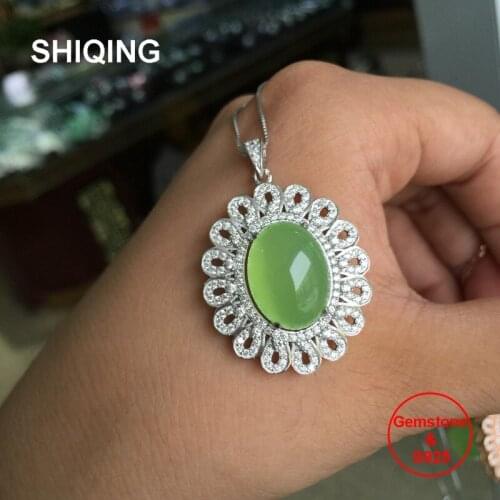 SHIQING Nature semi gemstone real green grape color chalcedony flower 925 silver necklace for women