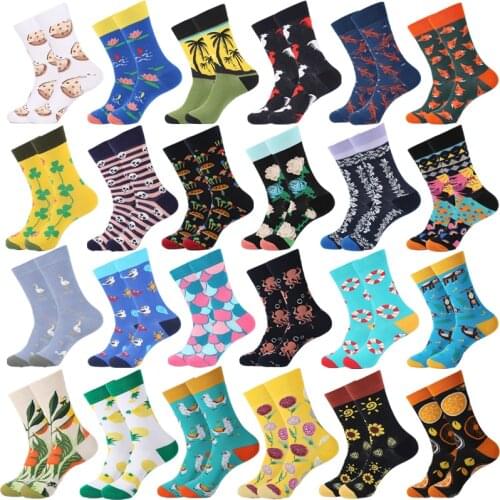 YEADU Colorful Mens Socks Harajuku Hip Hop Happy Funny Cool Cartoon Popsoket Hamburger sausage red lips alpaca for Men Gift