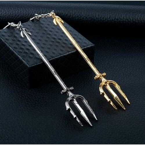 Movie Aquaman Necklace Trident Weapon Prop Cosplay Keychains Bags Car Keyring Zinc Alloy Pendant Key Chain Charm Jewelry