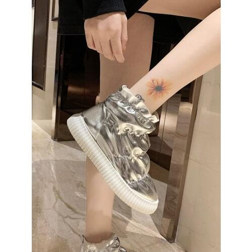 2020 winter new fold metal feather surface plus velvet one-step lapel snow boots flat boots net red womens shoes