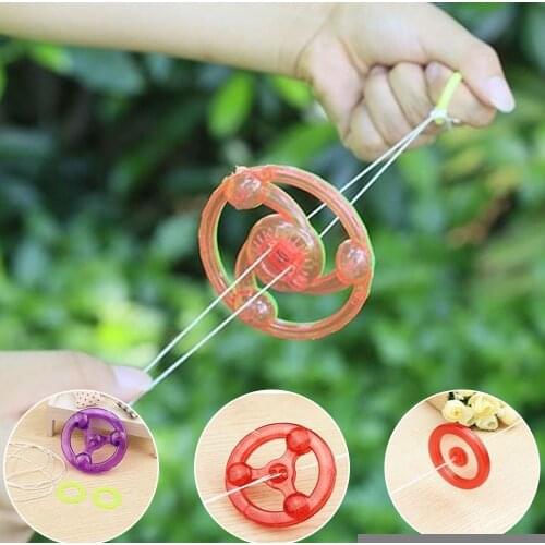 Plastic Luminous Hand Pull Rope Flywheel Flashing Glowing In The Dark Led Lighting Up Kids Toys for Children Flying Novelty Ball