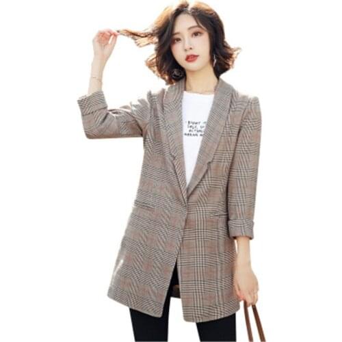 Small suit jacket female 2019 spring new womens Korean version of the casual retro large size stripes spring autumn thin blazer