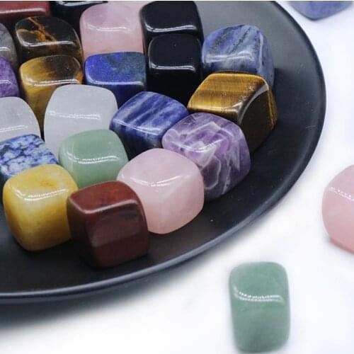 1PC Mini Natural Stone Square Crystal Stone Massage Stone Quartz Crystal Healing Mineral Aquarium Decoration Collection