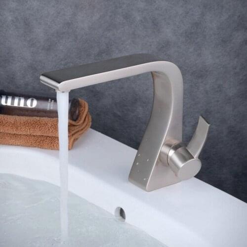 Basin Faucet Total Brass Deck Basin Faucet Single Hole Taps Nickel/Chrome/Black Brass Hot And Cold Water Mixer Taps Sink Faucets