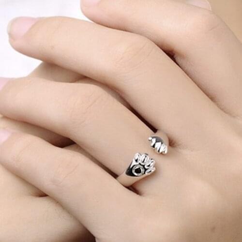 2021 New Arrival Womens Ring Creative Cute Bear Paw Cat Claw Open Glossy Geometric Ring Luxury Jewelry for Women Wholesale