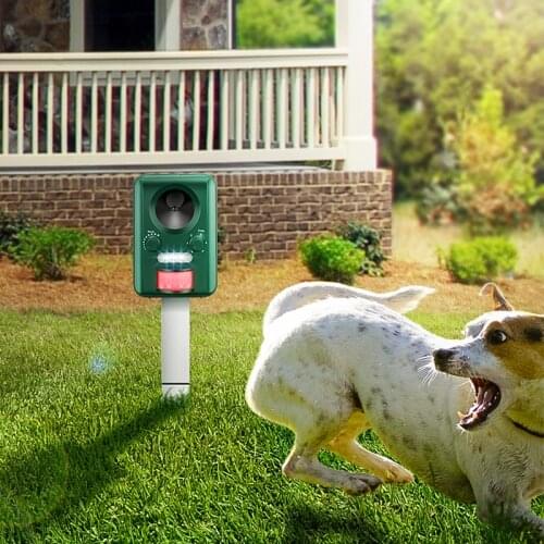 Free shipping Solar Electronic with flashing ultrasonic animal repeller Birds Dogs Cats Fox Deer Repellent Deterrent Scare