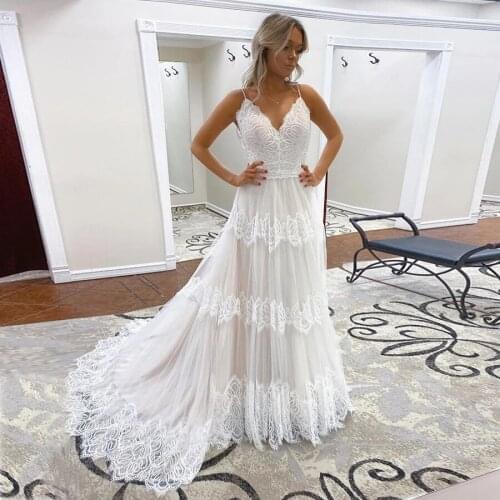 A-Line Spaghetti Straps Lace Bridal Gonws Bohemian Nude Wedding Dress Sexy Backless Vestido De Casamento