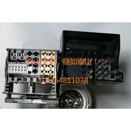 MFD3 RNS 310 315 510 810 RCD 510 210 Quadlock to MIB Adapter for V.W