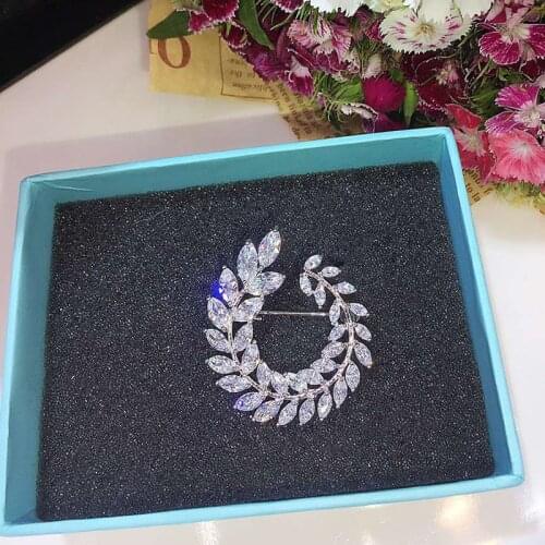 New white gold color cut cubic zircon leaf plant shape Brooch bridal glitter Brooches fashion jewelry accessory