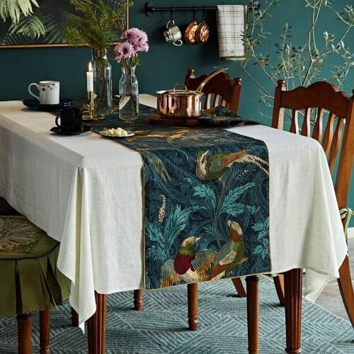 European Printed Table Runner Luxury Home Dining Table Cover Towel Wedding Party Decoration Modern TV Cabinet Table Runner Cloth