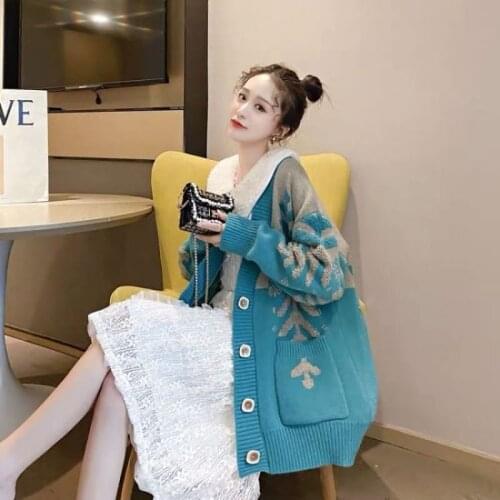 Autumn and winter Korean version of wild loose knit v-neck long-sleeved sweater cardigan jacket ladies fashion casual tops women