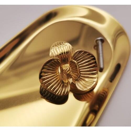 1Pc Retro Flower Shaped Handle Brass Drawer Cupboard Wardrobe Door Knob Golden Single Hole Handmade Handles