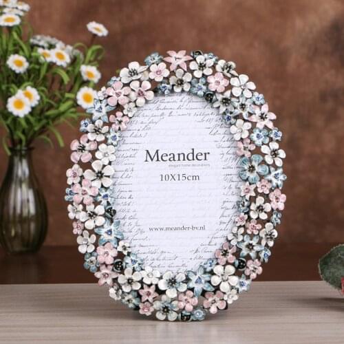 4/6 Inch Creative European Style Metal Photo Frame Living Room Ornaments