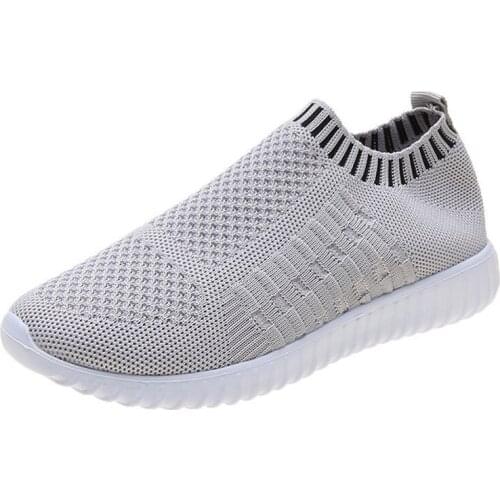 Fashion Stretch Mesh Shoes Sports Leisure Flying Woven Breathable Running Shoes 2021 Summer New Style