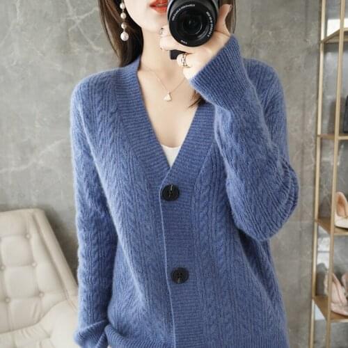 Womens loose cardigan knitted cardigan womens 100% pure wool sweater jacket spring and autumn V-neck long-sleeved jacket