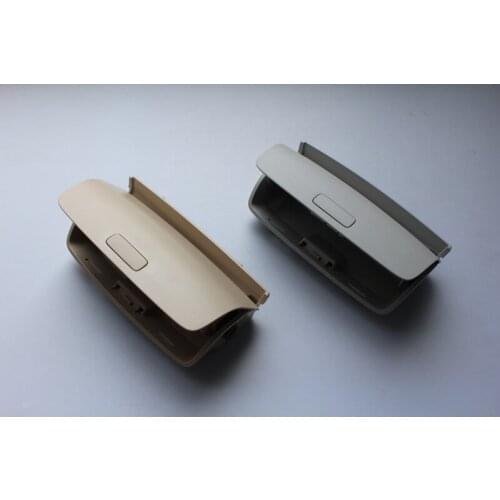 For Volkswagen Tiguan/Skoda Color Sunglasses Box Sunglasses Case Container Eyeglasses Holder Gray/Beige