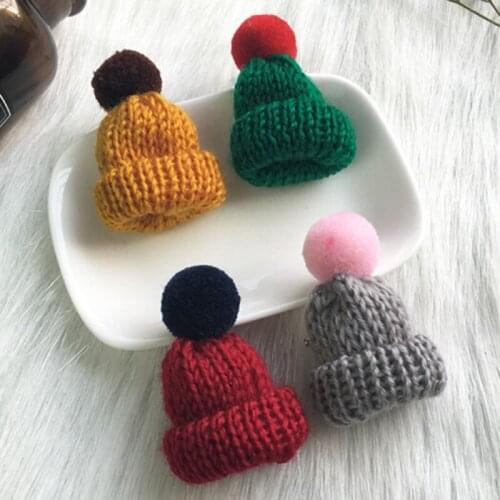 Mini Colorful Woolen Knitted Hairball Hat Brooch Pins For Women Men Sweater Shirt Jacket Collar Badge Fashion Jewelry