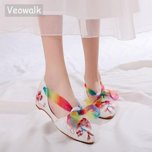 Veowalk Silk Bowknot Women Velvet Cotton Ballet Flats Pointy Toe Fabric Flat Shoes Comfortable Ladies Chinese Embroidered Shoes