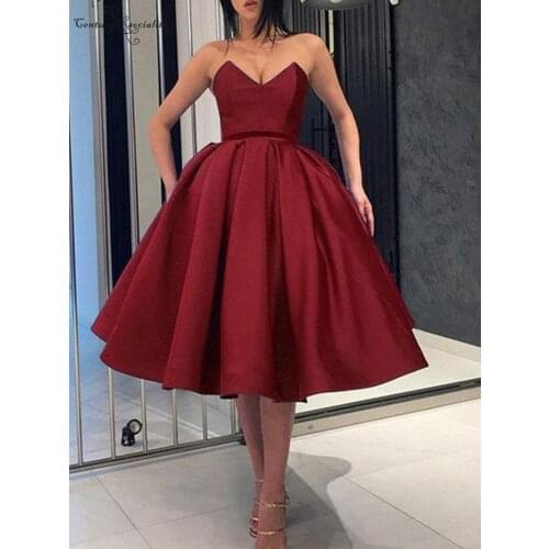 Burgundy Prom Dresses Short Tea-Length Sweetheart Zipper Back Ball Gown Homecoming Dresses Party Dress Vestidos De Festa