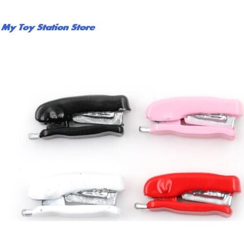 Random Color Dollhouse Miniature 1:12 Toy A Metal Pink Stapler Length 1.9cm Doll Accessories 1PCS
