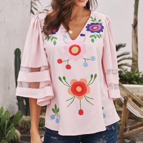 Sexy V - Neck Floral Print Trumpet Sleeve T - Shirt Top Black Sexy V Collar Floral Print Bell Sleeve T-shirt V Neck Lace