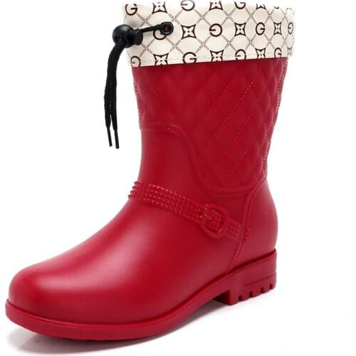 Rain Boots Women New Arrivals Casual Rainboots Fashion Winter Rain Shoes Garden Washing Work Shoes Waterproof PVC Women Boots