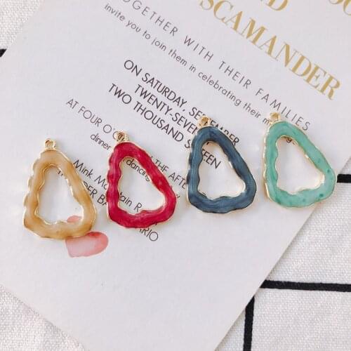 Free Shipping 30pcs 30*21mm Gold Tone Plated Enamel Alloy DIY Jewelry Charms Geometry Triangle Shape Drip Oil Earring Pendants