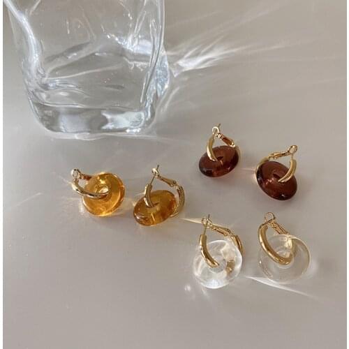 2021 Retro Romantic Colorful Transparent Resin Round Shape Earrings Simple Smooth Irregular Geometric Earrings for Women