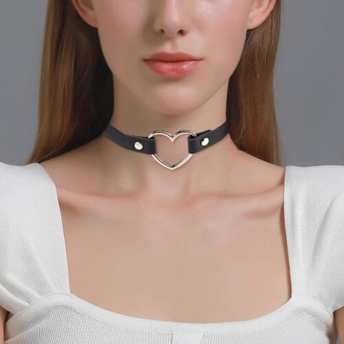 Vintage PU Leather Rock Music Necklace Fashion Collar Punk Goth Style Love Pendant Necklaces for Women Party Jewelry Gifts