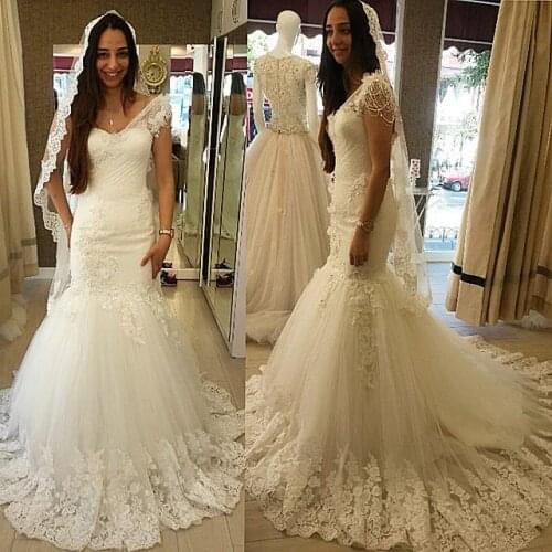 Romantic Lace Mermaid Wedding Dresses V-Neck Beads Vestidos de Novia Arabic Dubai Summer Custom Elegant Bridal Gown Applique