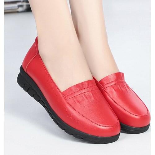 Light Soft Brand Sneakers Comfortable Leather Women Running Shoes Breathable Female Sport Shoes Jogging Walking Trainers Cheap