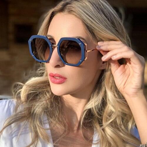 JackJad 2021 Fashion Stylish Women Polygon Style Rivets Sunglasses Vintage Brand Design Sun Glasses UV400 Oculos De Sol 95243