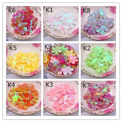 2015 Hot Sale 500Pcs/Lot 32mm Brilliant Paillette Flowers Center Holes DIY Sewing Materials Sequins 9 Color Can Be Choose