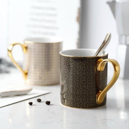 Classic Grid Couple Mug Creative Bone China Large Capacity Cup Continental Ceramic Office Cup With Spoon Creative Ceramic Gift
