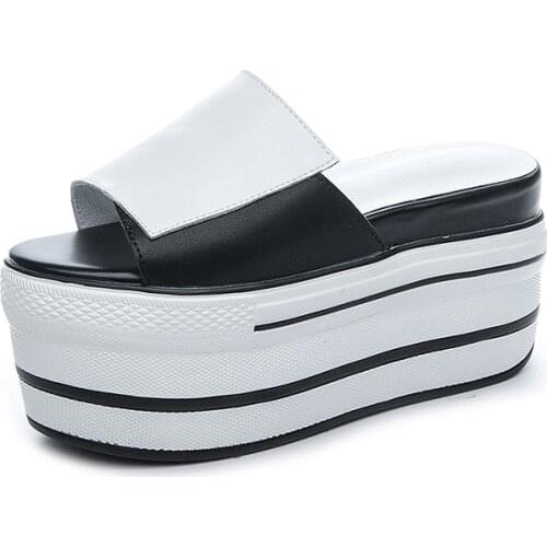 Krasovki Slippers Womens Platform Summer 2021 Fashion Sandals Breathable Thick Bottom Increased Slimming Single Strap Slipper