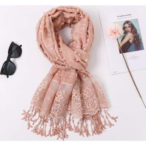 2020 Plain Pom Cotton Scarf Plaid Tassel Lace Embroidered Cotton Scarves Women Muslim Hijab Stoles Female Floral Headband 1PC