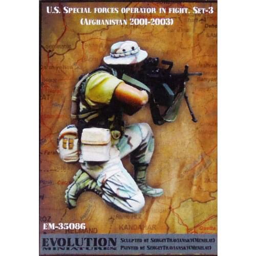 1/35 U.S. Special forces operator in fight Modern soldier Resin Figure soldiers GK Uncoated No colour