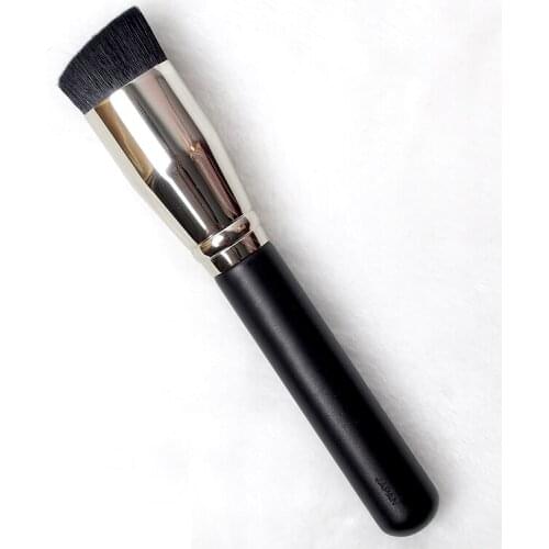 High Quality Foundation Brush #196 Angled Flat Liquid Wet BB Cream Brush Basic Makeup Tool