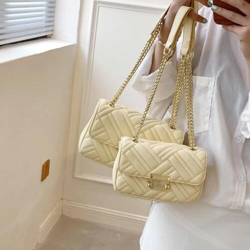 Fularuishi Women's Clutches On A Chain