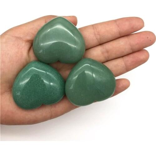 40-50g Natural Green Aventurine Heart Shape Chakra Stones Carved Reiki Healing Decoration Natural Quartz Crystals