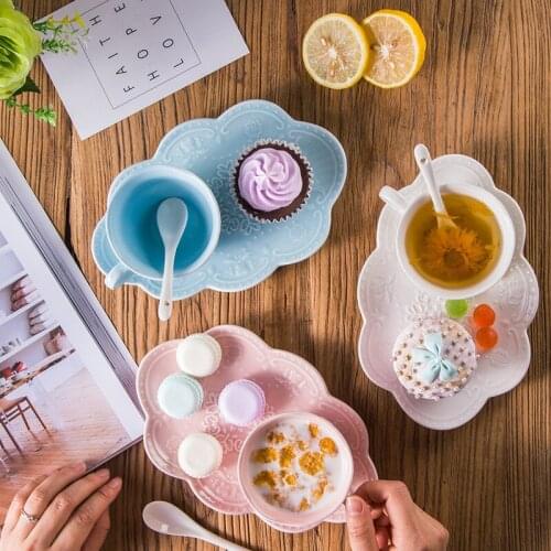 Ceramic Elegant Cup And Saucer Mug Set Dish Basso-Relievo Lace Candy Color Coffee Cup Dessert Dinnerware Drinkware Set 3pcs/set