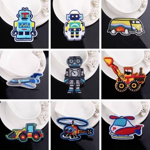 Robot Patch Embroidered Patches For Clothing Iron On Patches Vehicle Cartoon Patch On Clothes Boy Stickers Garment Accessory