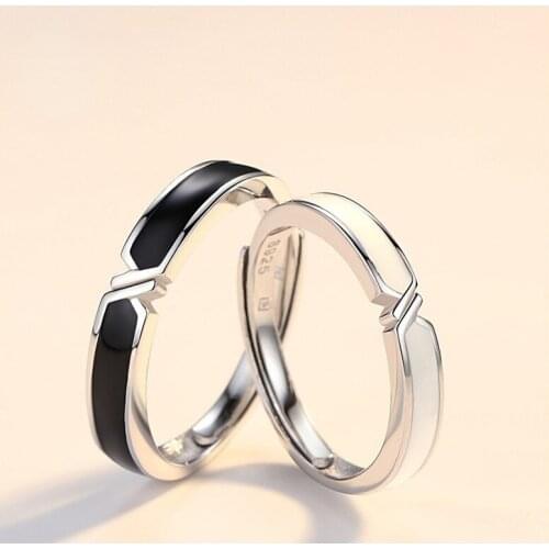 Lovers Fetters A Lifetime Ring A Pair of Light Luxury Niche Design Live Mouth Ring Men and Women Ring Valentines Day Gift