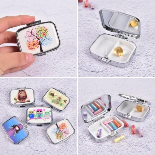 Portable colorful Pill cutter Splitters Folding pill case Metal Pill box for Medicines Organizer color random