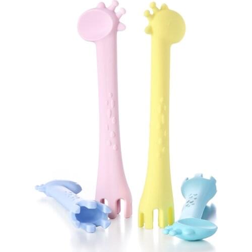 Cute Baby Giraffe Training Spoon Fork Teether Pure Color BPA Free Safety and Environmental Silicone Baby Feeding Tableware