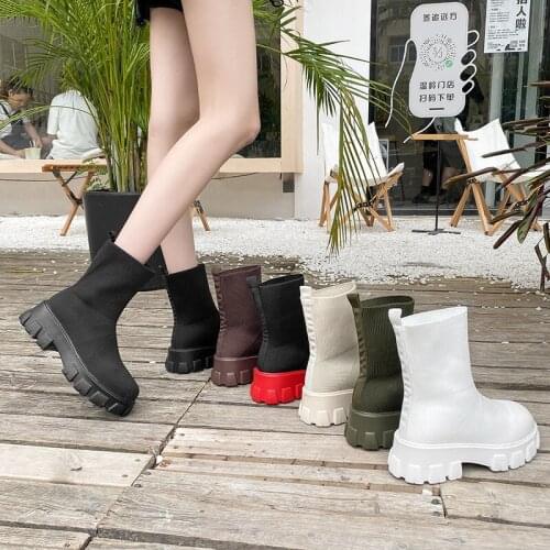 Autumn New Socks Shoes Women Stretch Fabric Comfortable Thick-soled Boots Net Red Knit Short Boots Women Plus Size Short Boots