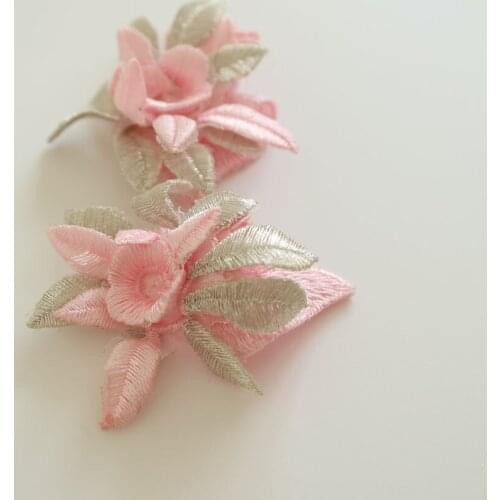 2pc/lot DIY fashion 3D embroidery flower Patches for clothing Embroidery floral patches for bags decorative parches applique