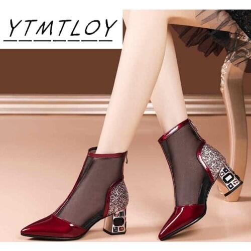 Ankle Strap Women High Heels Ladies Patent Leather Casual Fashion Pointed Toe Low Square High Heels Elegant Office Party Shoes
