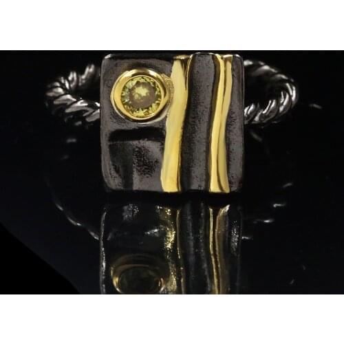 Fashion Ladies 925 Sterling Silver Two-tone Zircon Ring Geometric Green Zircon Black Gold Twist Ring Italian High Jewelry