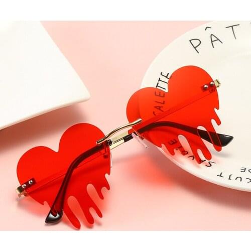 New Sunglasses Love Combined Frameless Cutting Glasses Beach Games Frames Eyewear Accessories Alloy Men Women Heart Party Gift